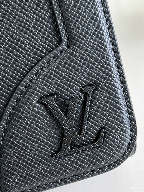 MESSENGER FLAP LOUIS NEW VUITTON 0811